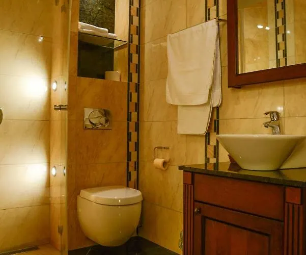 모텔 Nature Clinic Park Józefów